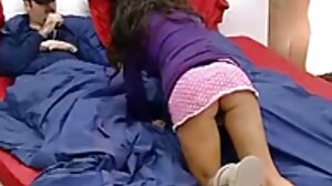 في سن المراهقة مقاطع فيديو سكسي اجنبي المسافر وامض الثدي ومارس الجنس