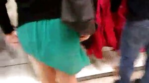 الشرج فيديوهات سكس حيوانات العذراء دي فلاورد شيلا رايدر